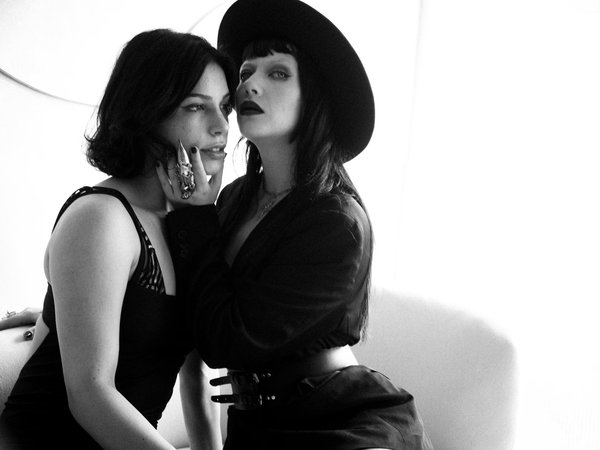 The ultimate guide to stylish techwear jackets